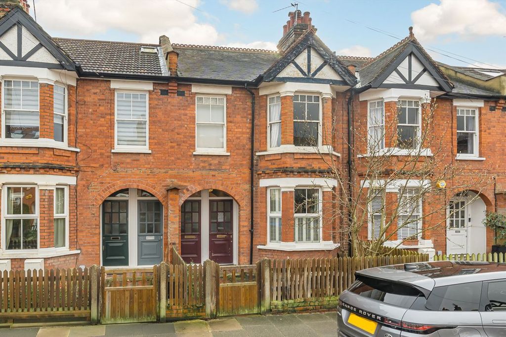 Property photo 1 of 5