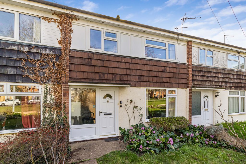 Property photo 1 of 18 1074887