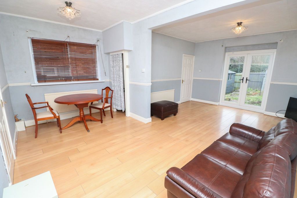 Property photo 2 of 10 Lounge/Diner