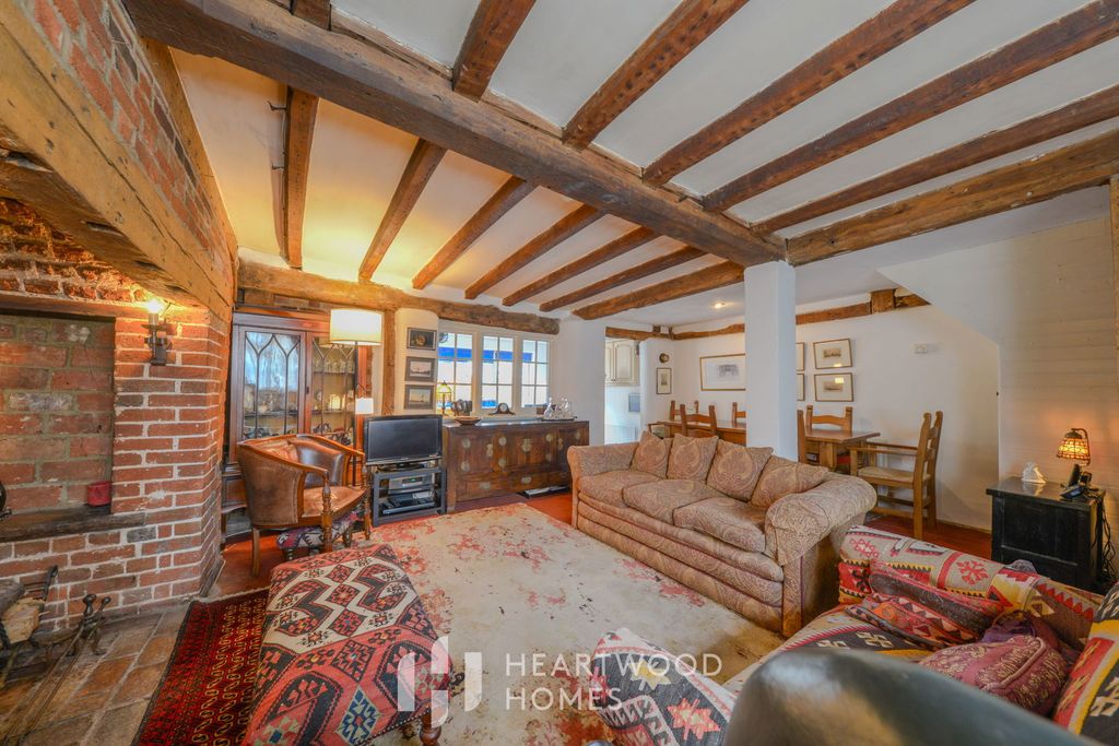Property photo 1 of 23