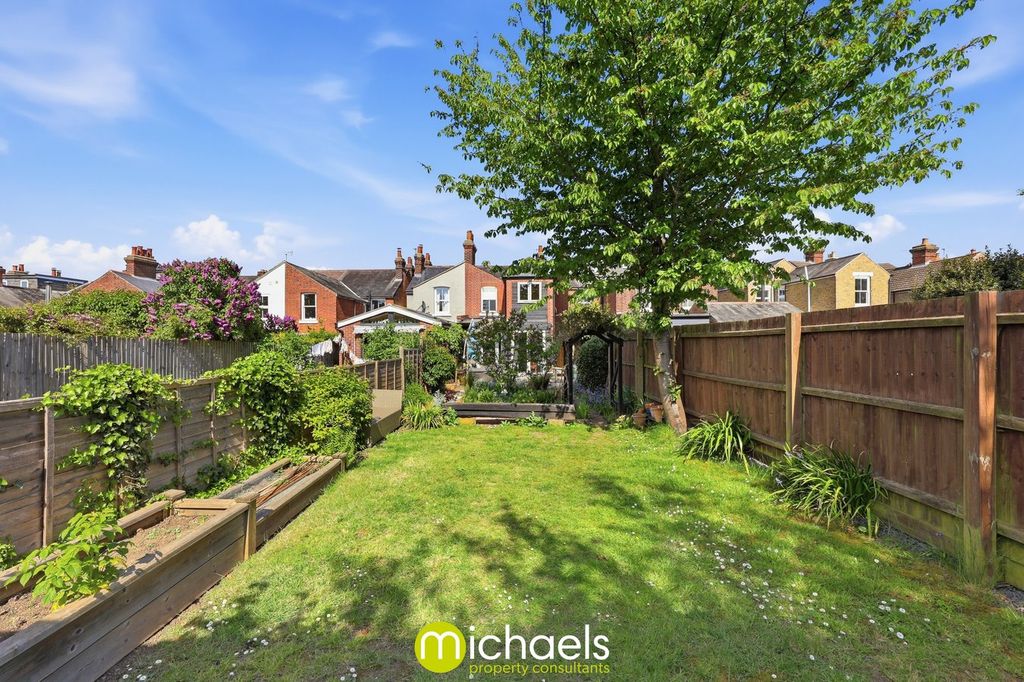 Property photo 2 of 38