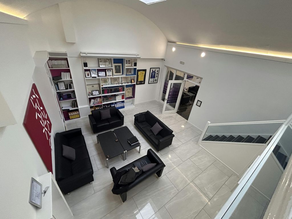 Property photo 3 of 4 Img_7707.Jpg