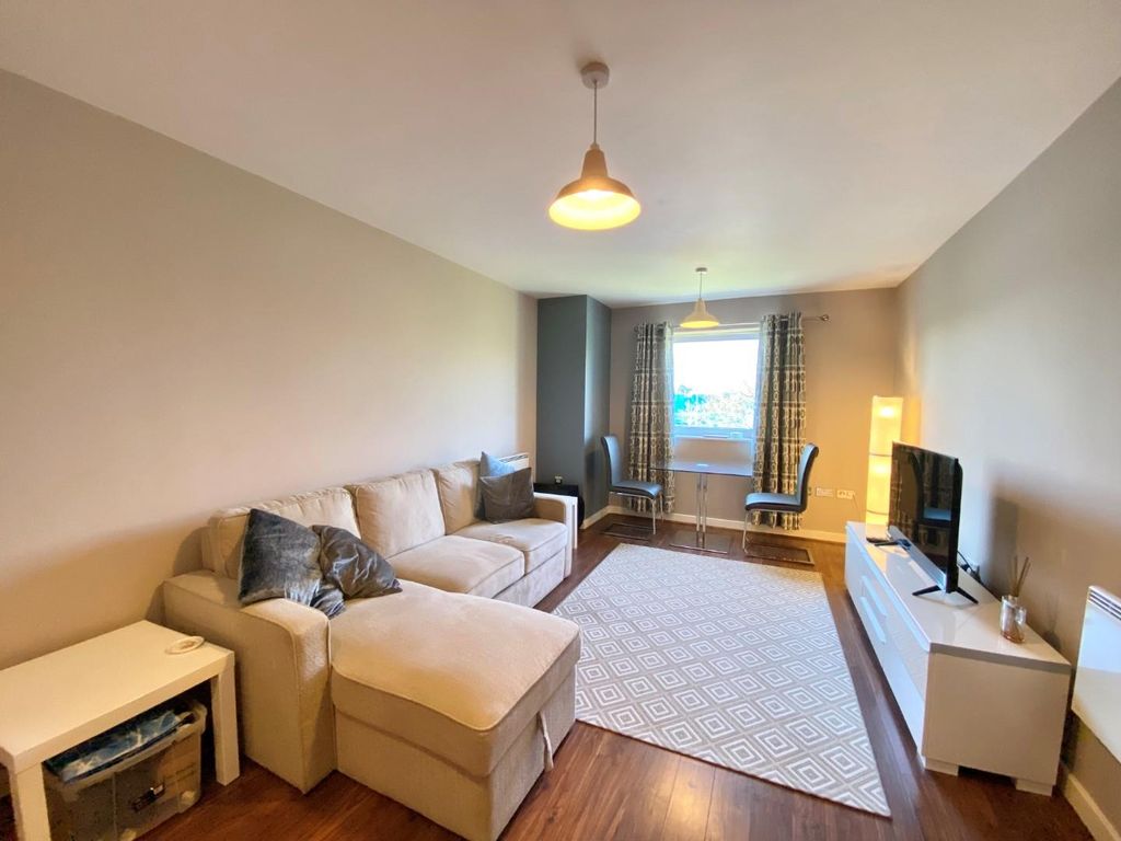 Property photo 2 of 11 4.Jpg