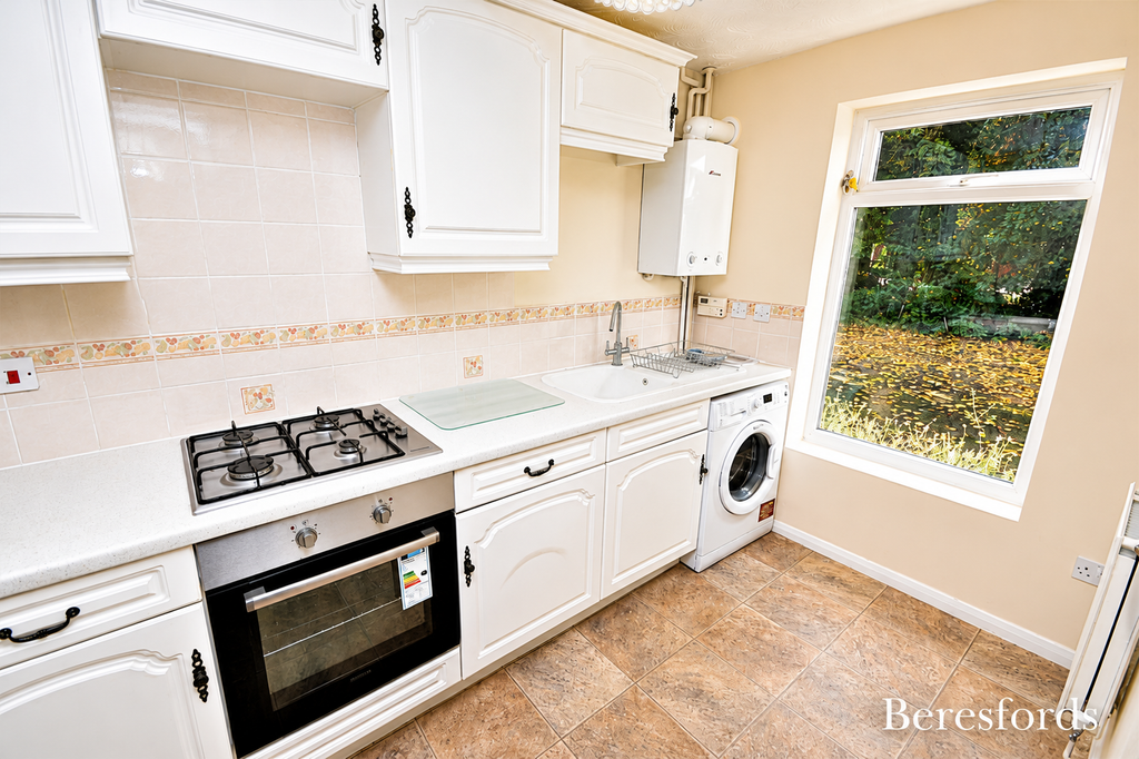 Property photo 3 of 10 Kitcen View 1