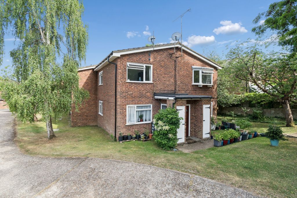 Property photo 1 of 9