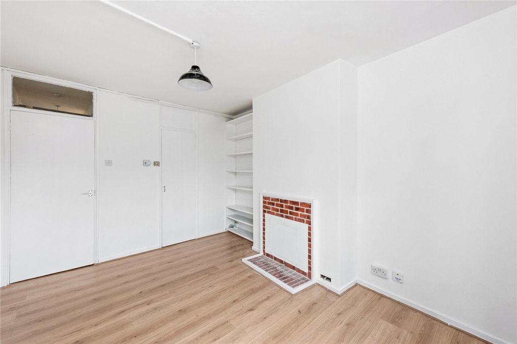 Property photo 3 of 11 Picture No. 08