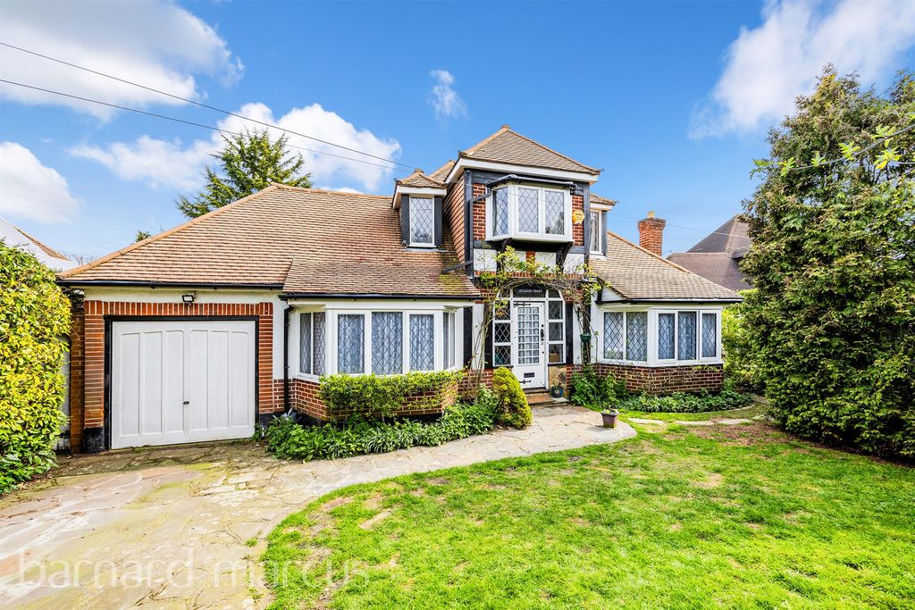 Property photo 1 of 16