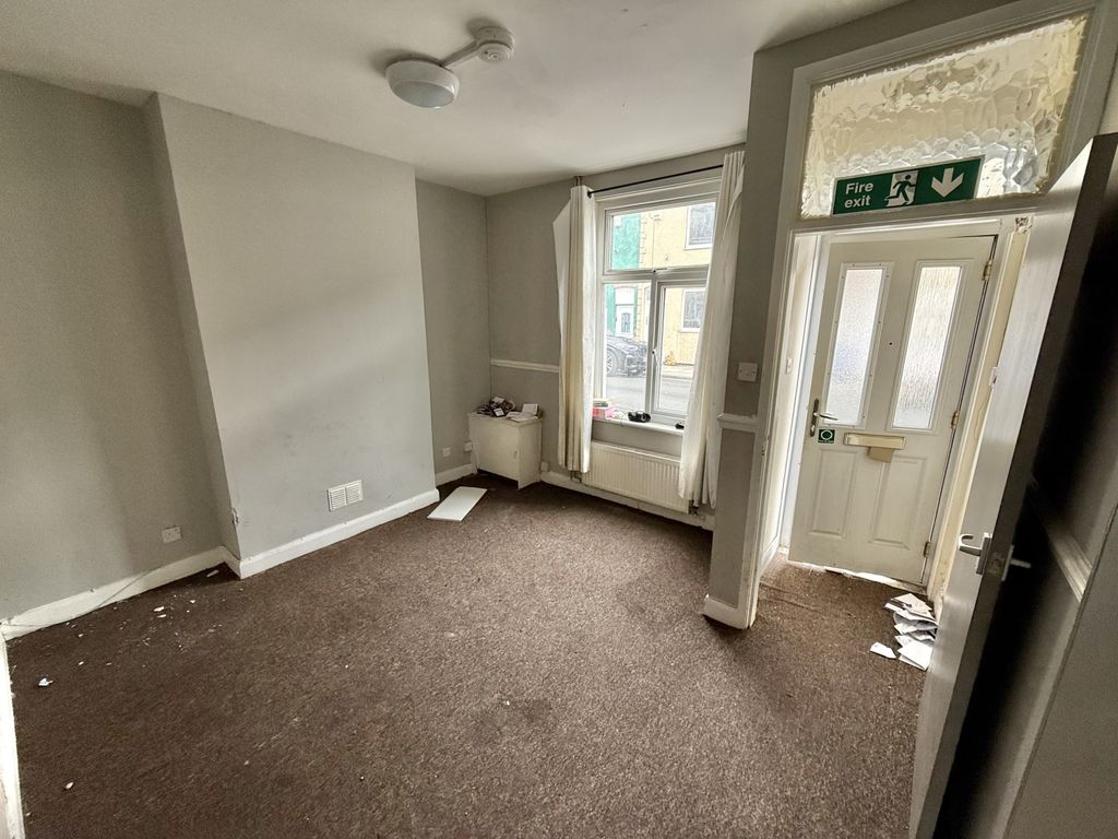 Property photo 2 of 9 Img_0732
