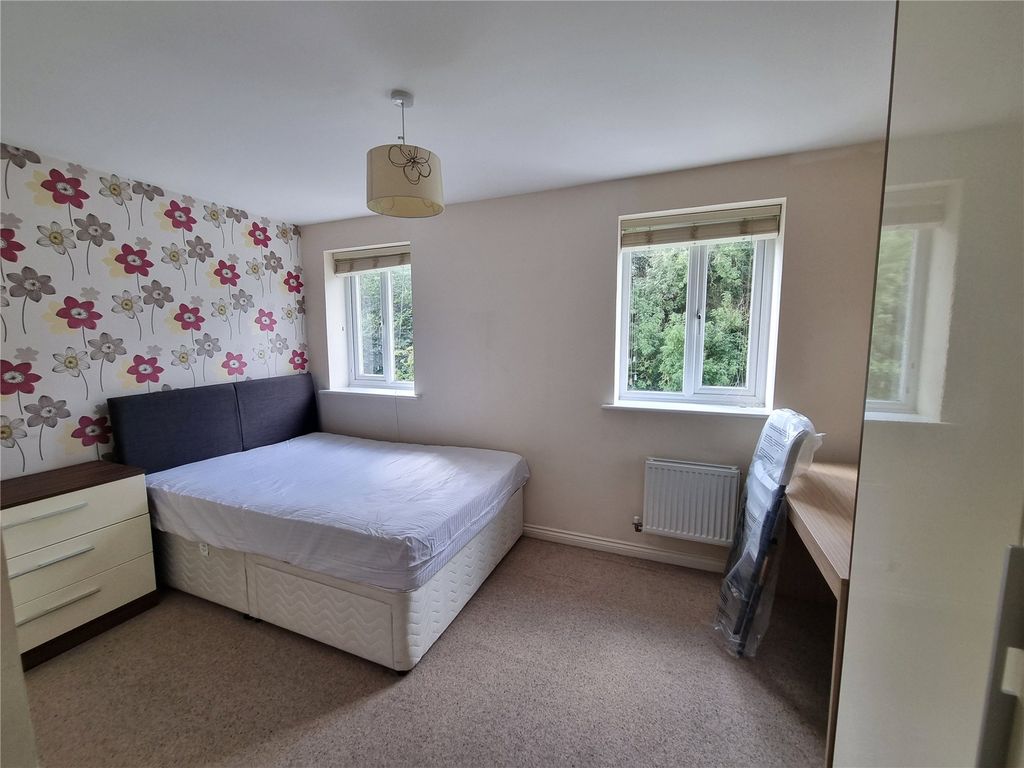 Property photo 1 of 10 Picture No. 02