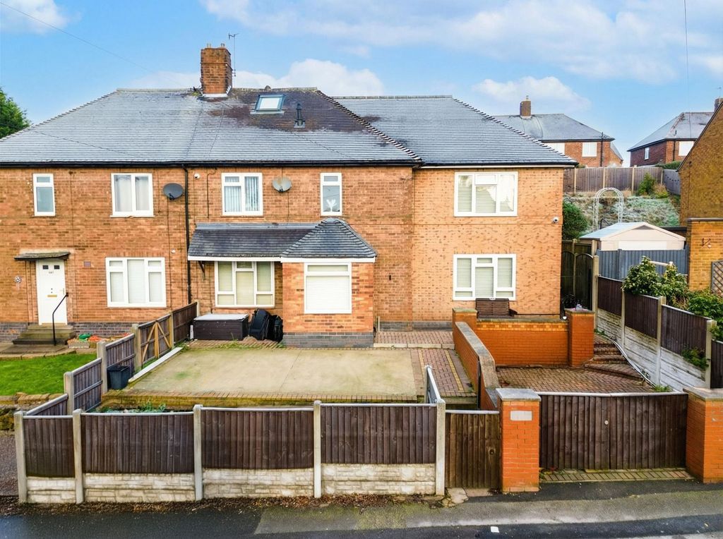 Property photo 1 of 19 Front