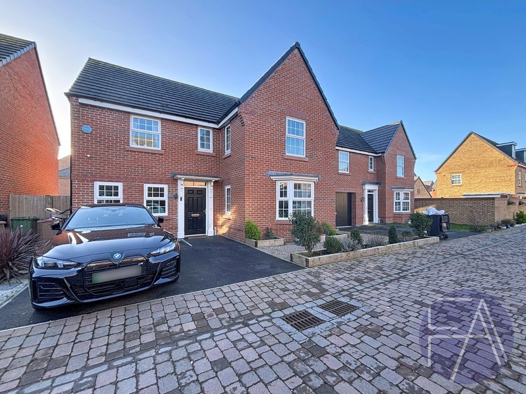 Property photo 1 of 38 4417281