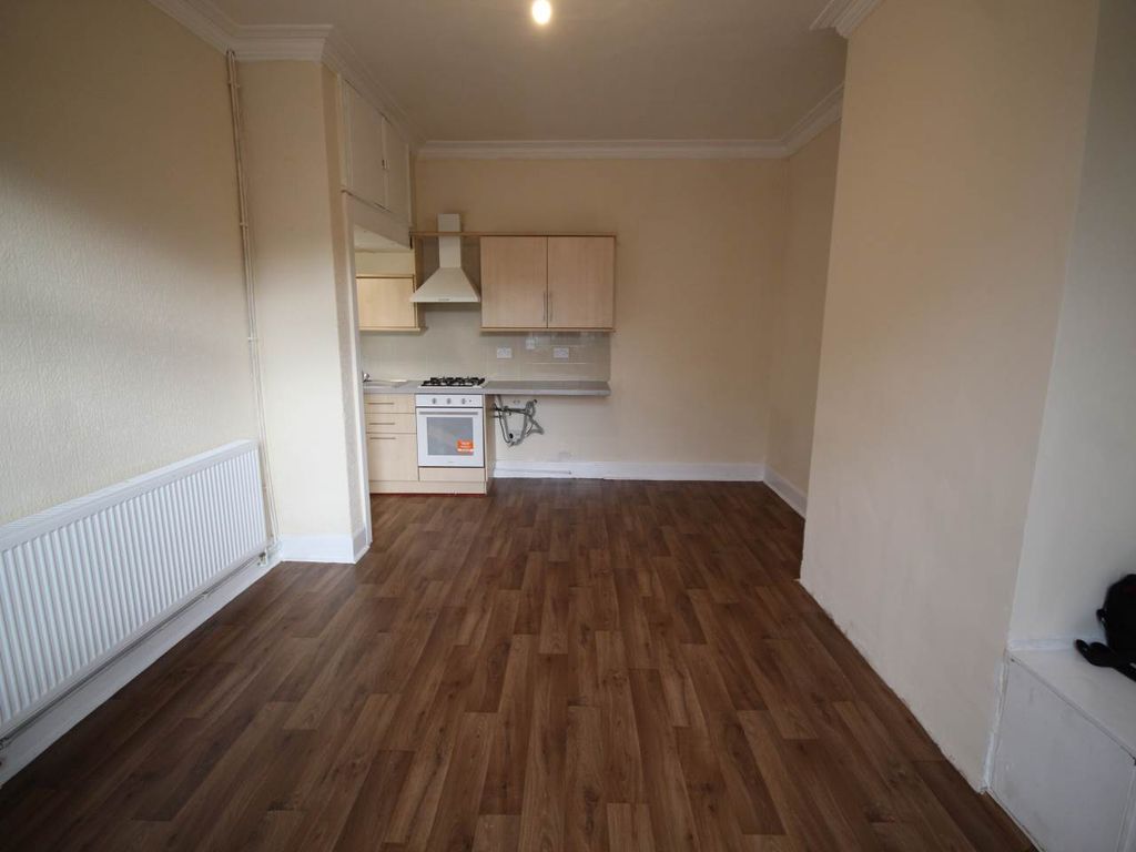 Property photo 3 of 16 Img_4990