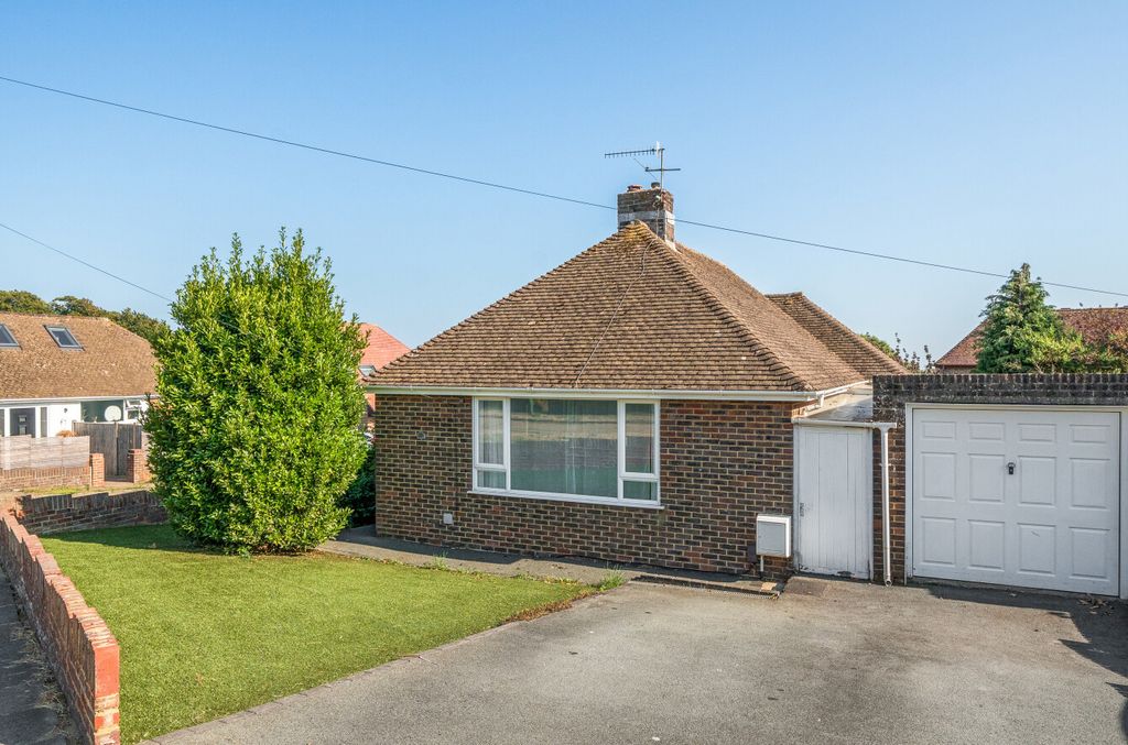 Property photo 1 of 13 External