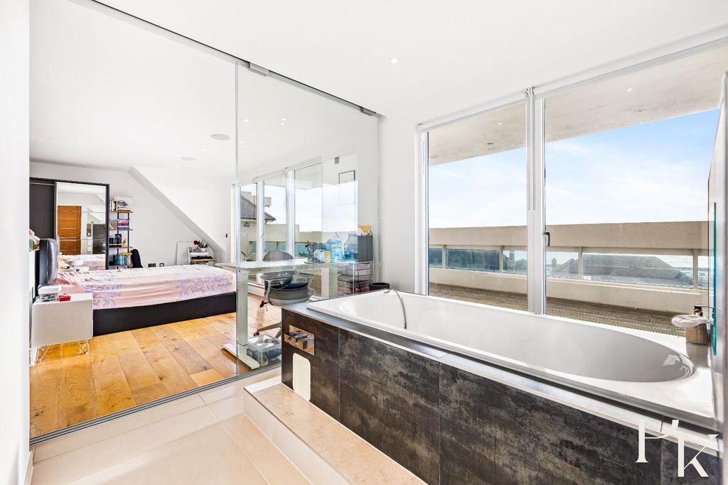 Additional image 23 of 5 bed detached house for saleRoedean Crescent, Brighton BN2