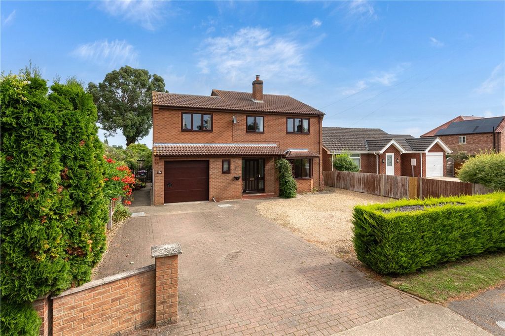 Property photo 1 of 17 Picture No. 03