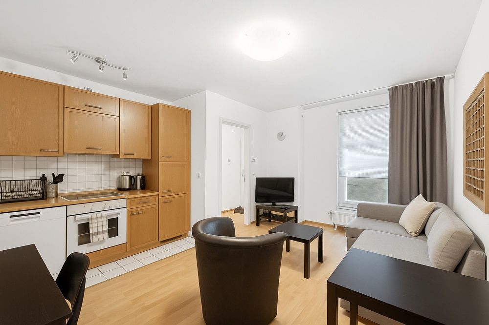 Property photo 1 of 7