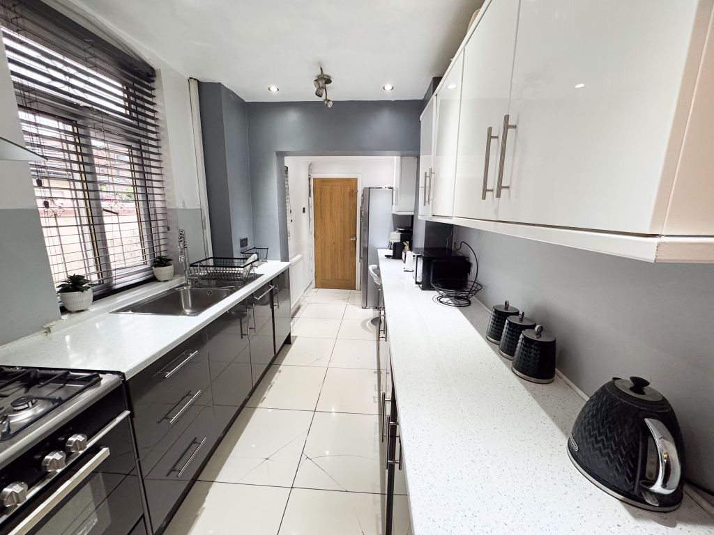 Property photo 2 of 20 Img_9576