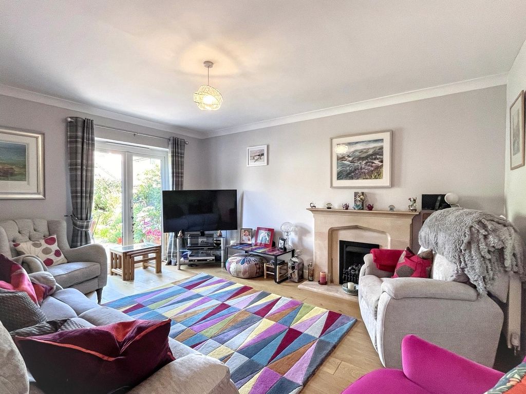 Property photo 2 of 19 Not Specified