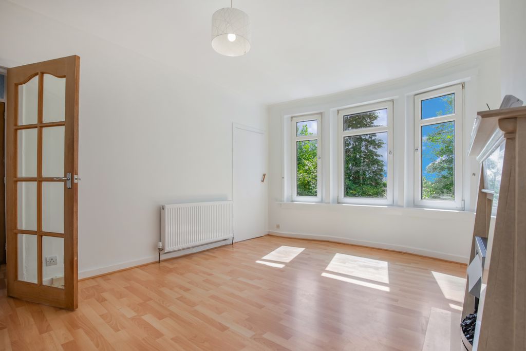 Property photo 3 of 24