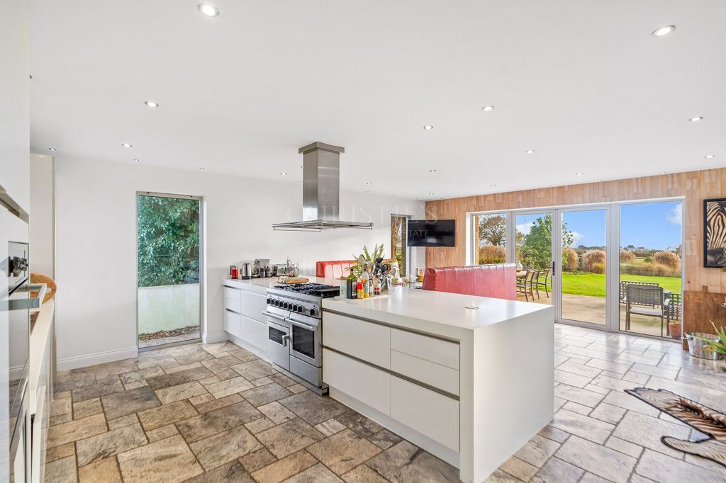 Property photo 3 of 36 Not Specified