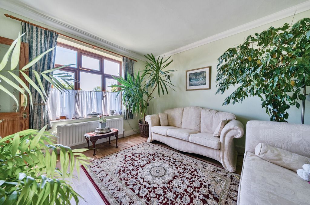 Property photo 3 of 25 1283592 (2)