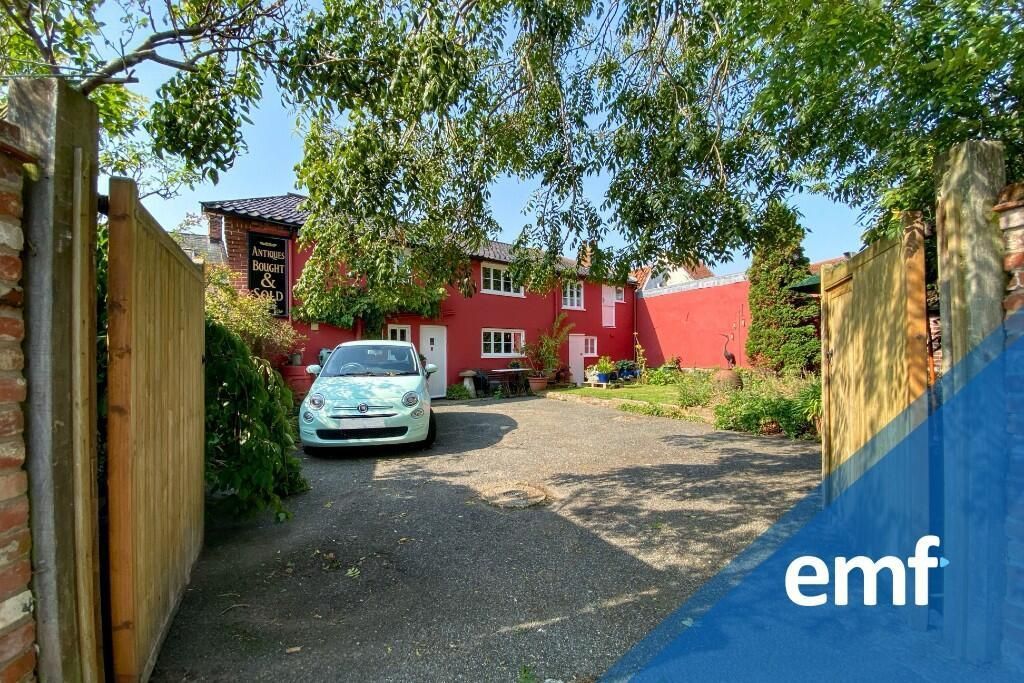 Property photo 3 of 15