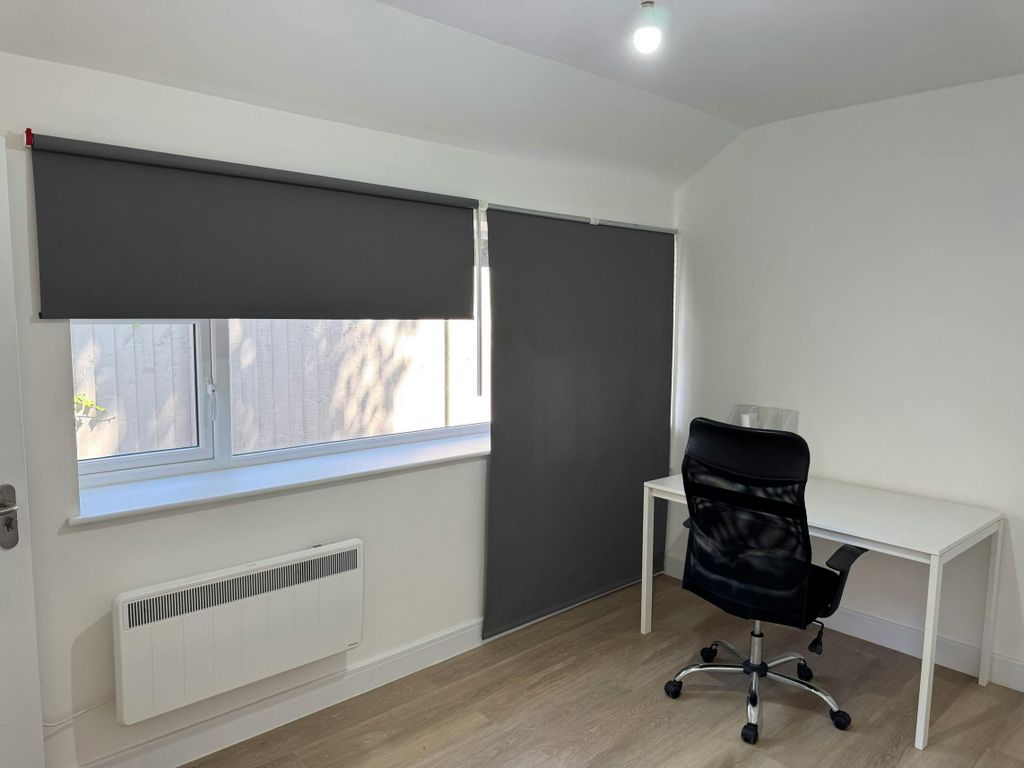 Property photo 3 of 4 157 Camberwell Road Internal 3.Jpg