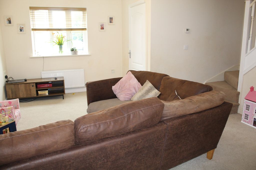 Property photo 2 of 7 Lounge