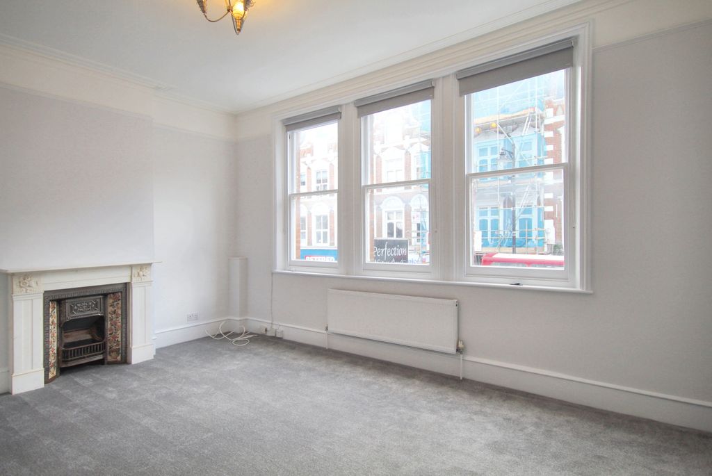 Property photo 2 of 13 2_1.Jpg