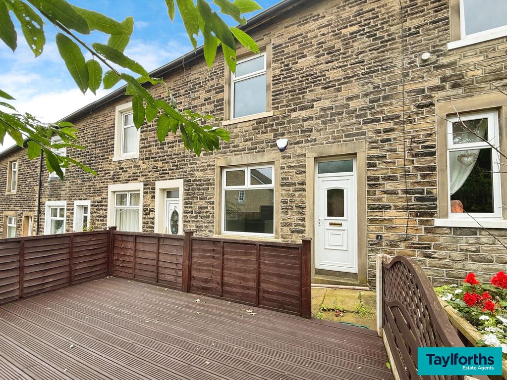 Property photo 1 of 27