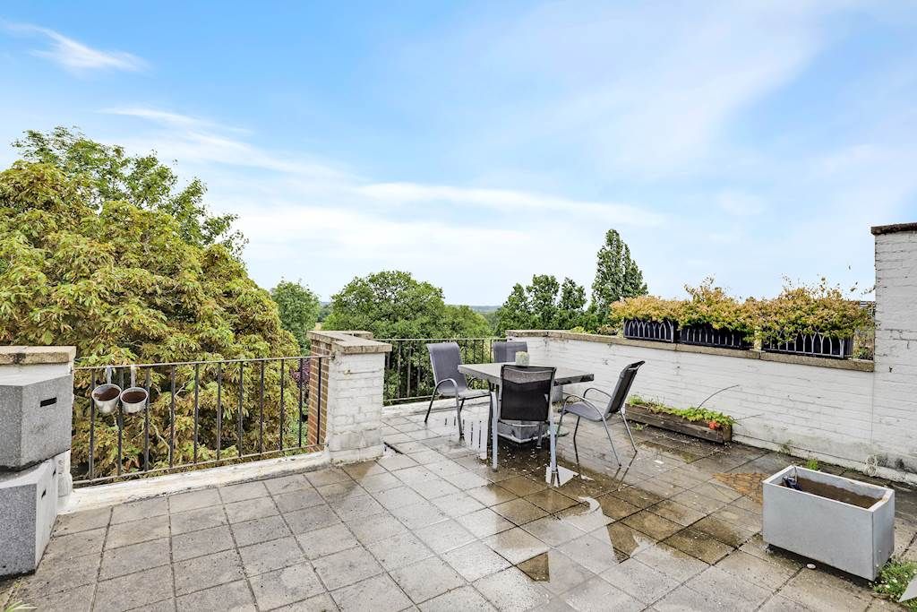 Property photo 1 of 15 13-7Bb5Jhhgll - Flat 5, 72 Auckland Road - 37-Smal