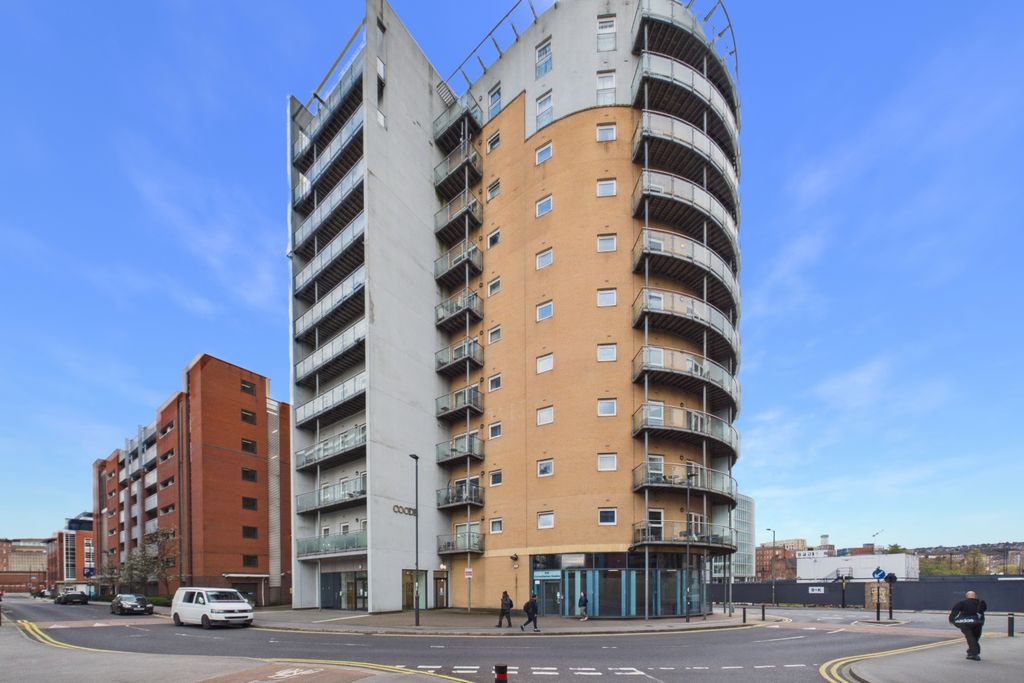 Property photo 3 of 11 Front External