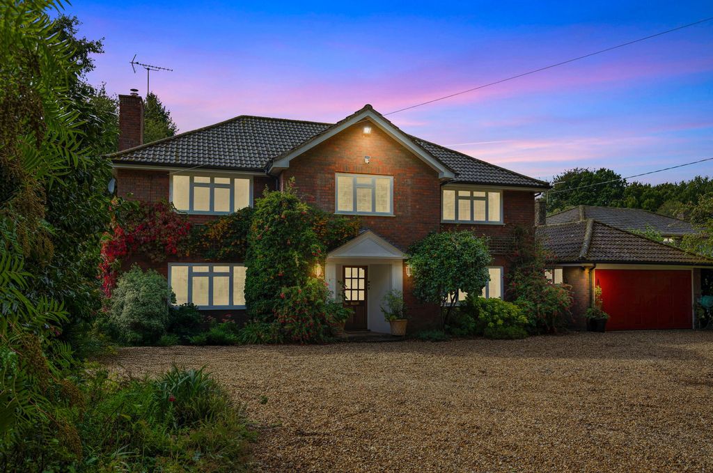 Property photo 1 of 39