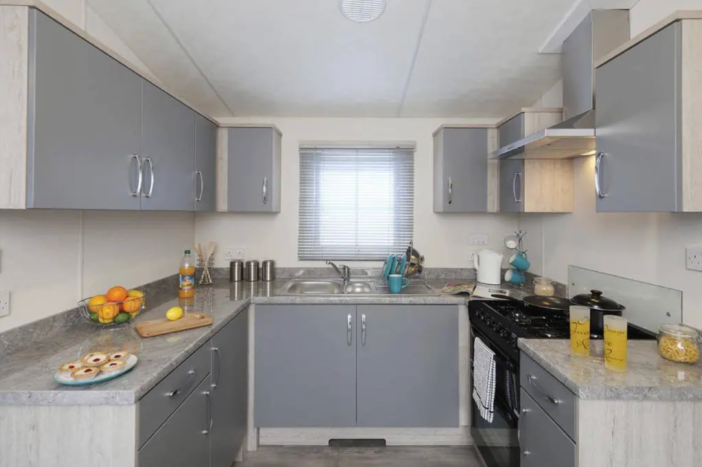 Property photo 3 of 6 Oakwood Diamond Lodge Kitchen At Oakwood Retreat Country Park