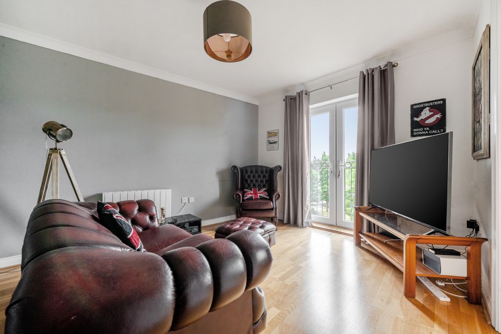 Property photo 2 of 10 1313874-2-685Ab179763E3