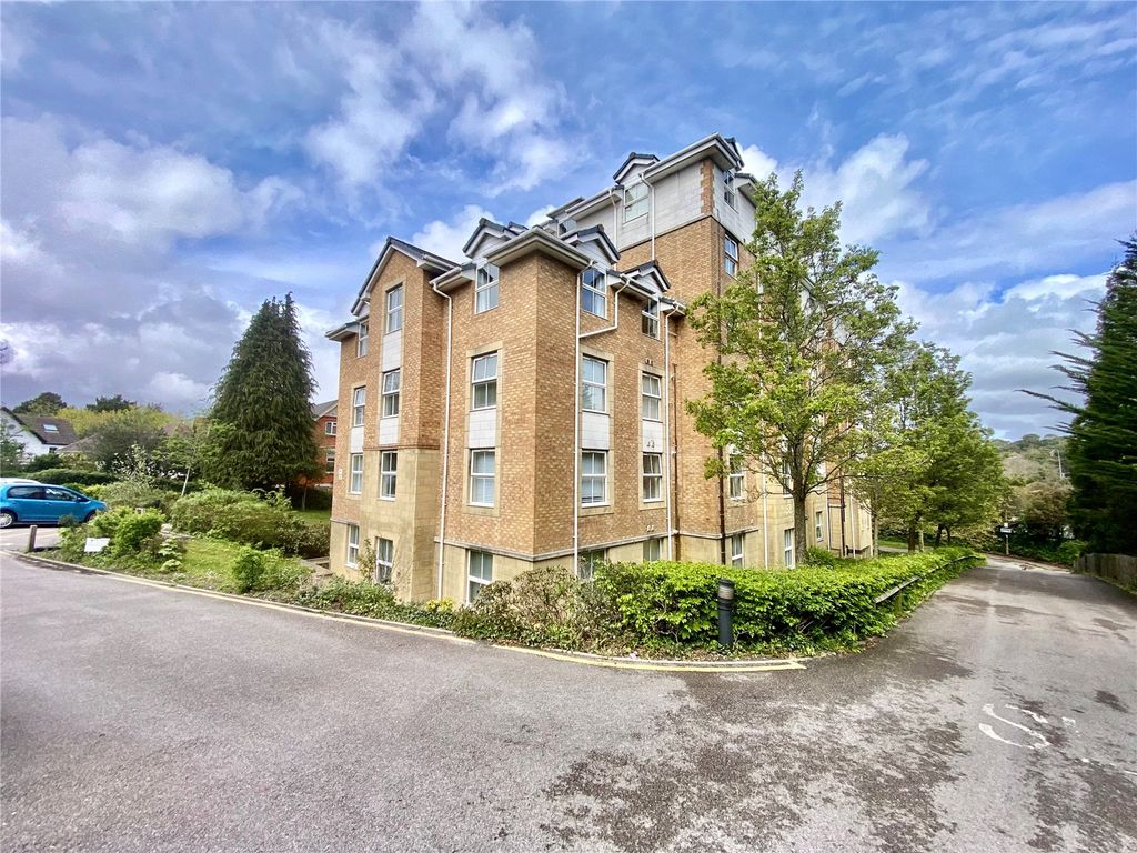 Property photo 1 of 10 Picture No. 09