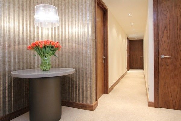 Property photo 3 of 13 Entrance
