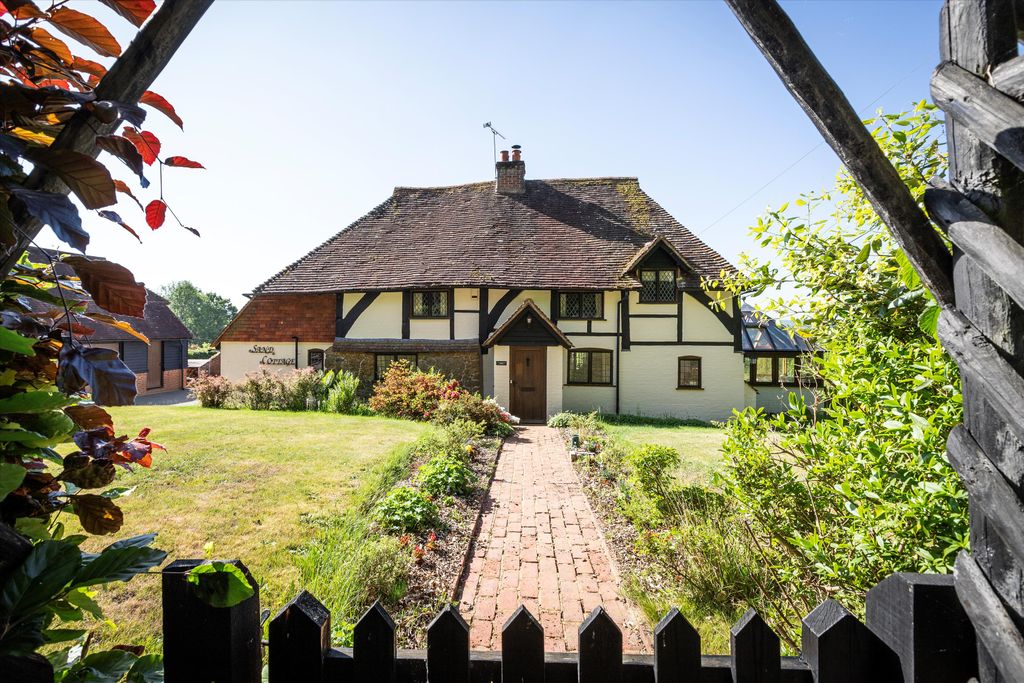 Property photo 1 of 18 Image