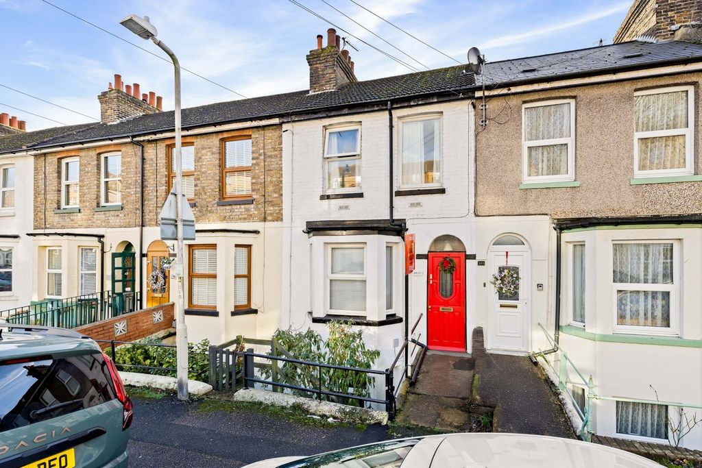 Property photo 1 of 10