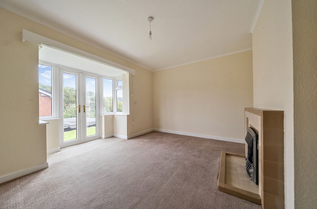 Property photo 3 of 21 1358968-5-68Dabec...