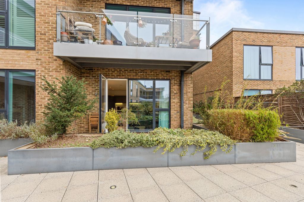 Property photo 3 of 22