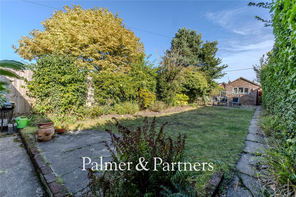 Property photo 2 of 22 Picture No. 06