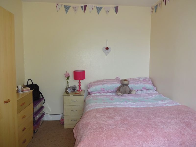 Property photo 3 of 6 Photo 2