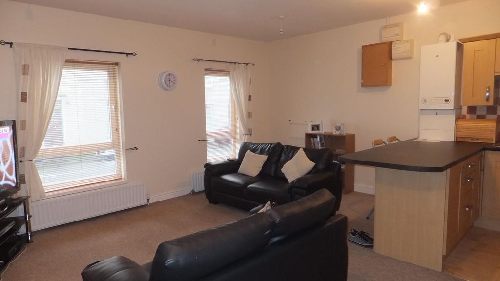 Property photo 3 of 7 Image