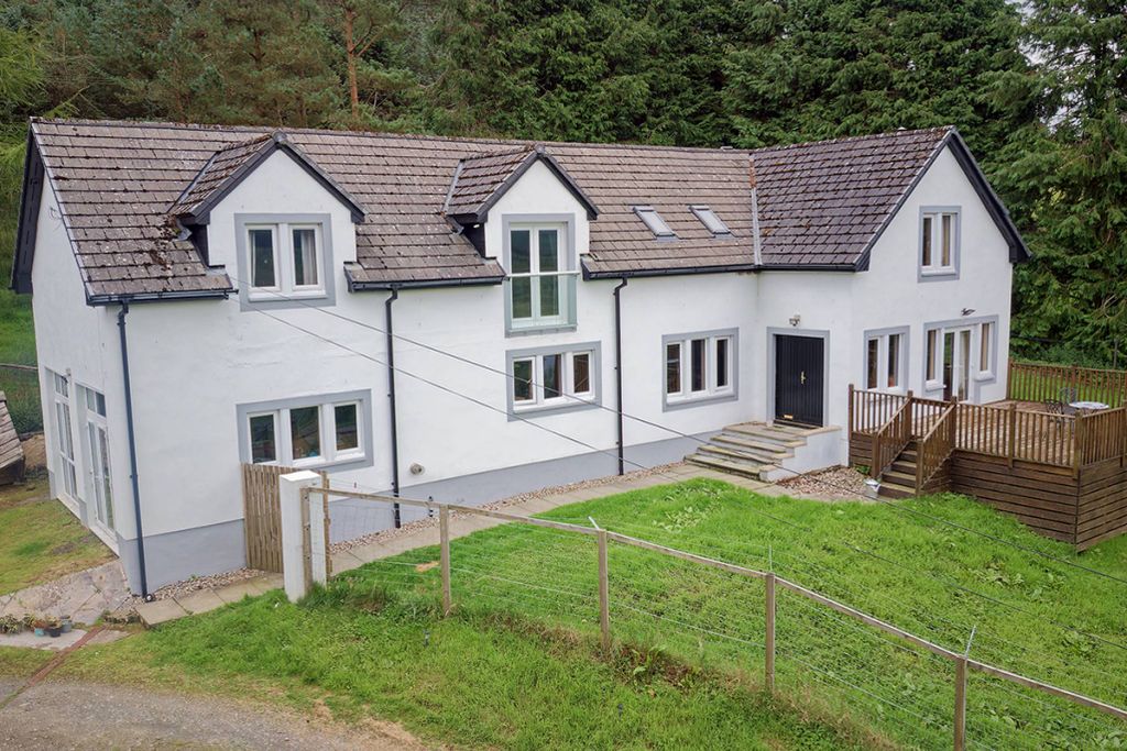 Property photo 1 of 39