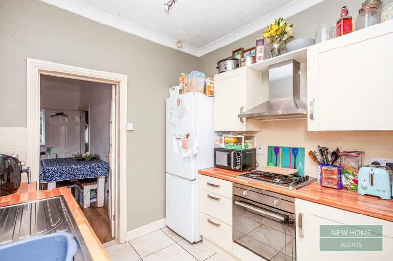 Property photo 2 of 21 Photo 6