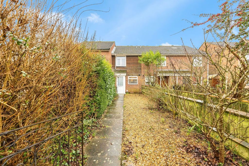 Property photo 1 of 12