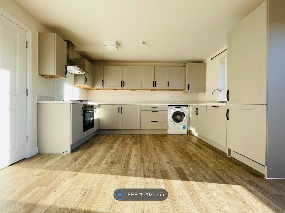 Property photo 2 of 11 Open Plan Kitchen