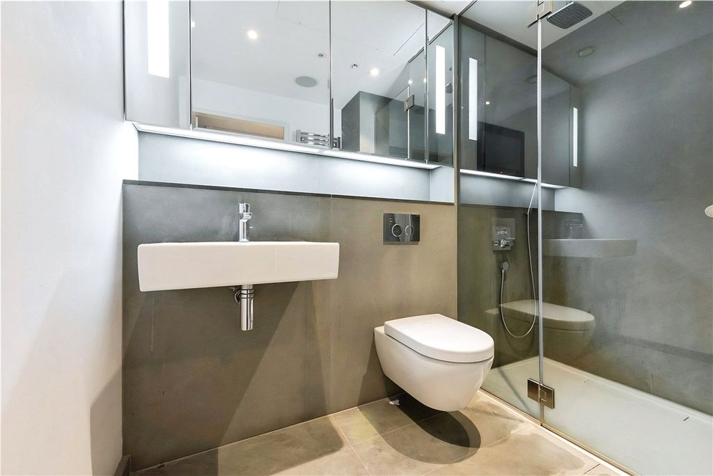 Property photo 3 of 6 Picture No. 13