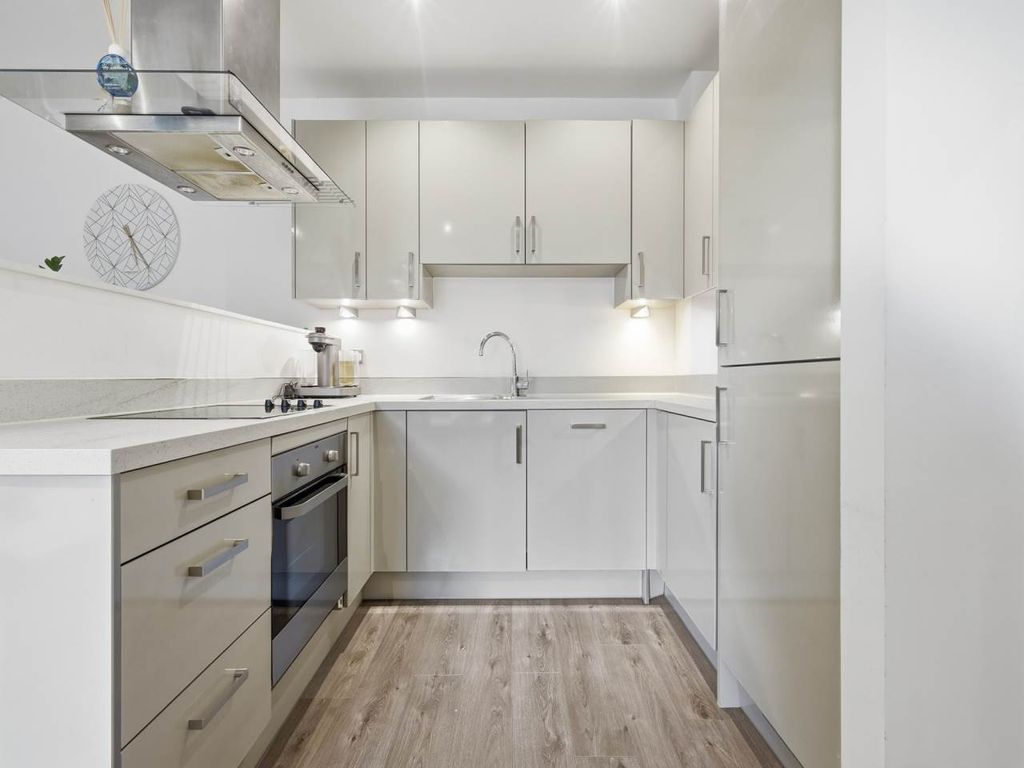 Property photo 3 of 12 Img_9374